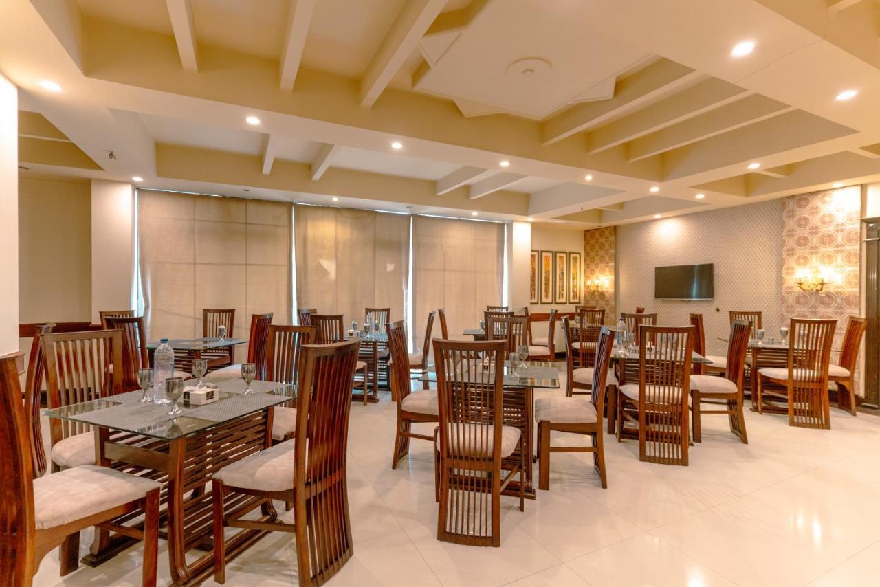 Shelton House Peshawar Exterior photo