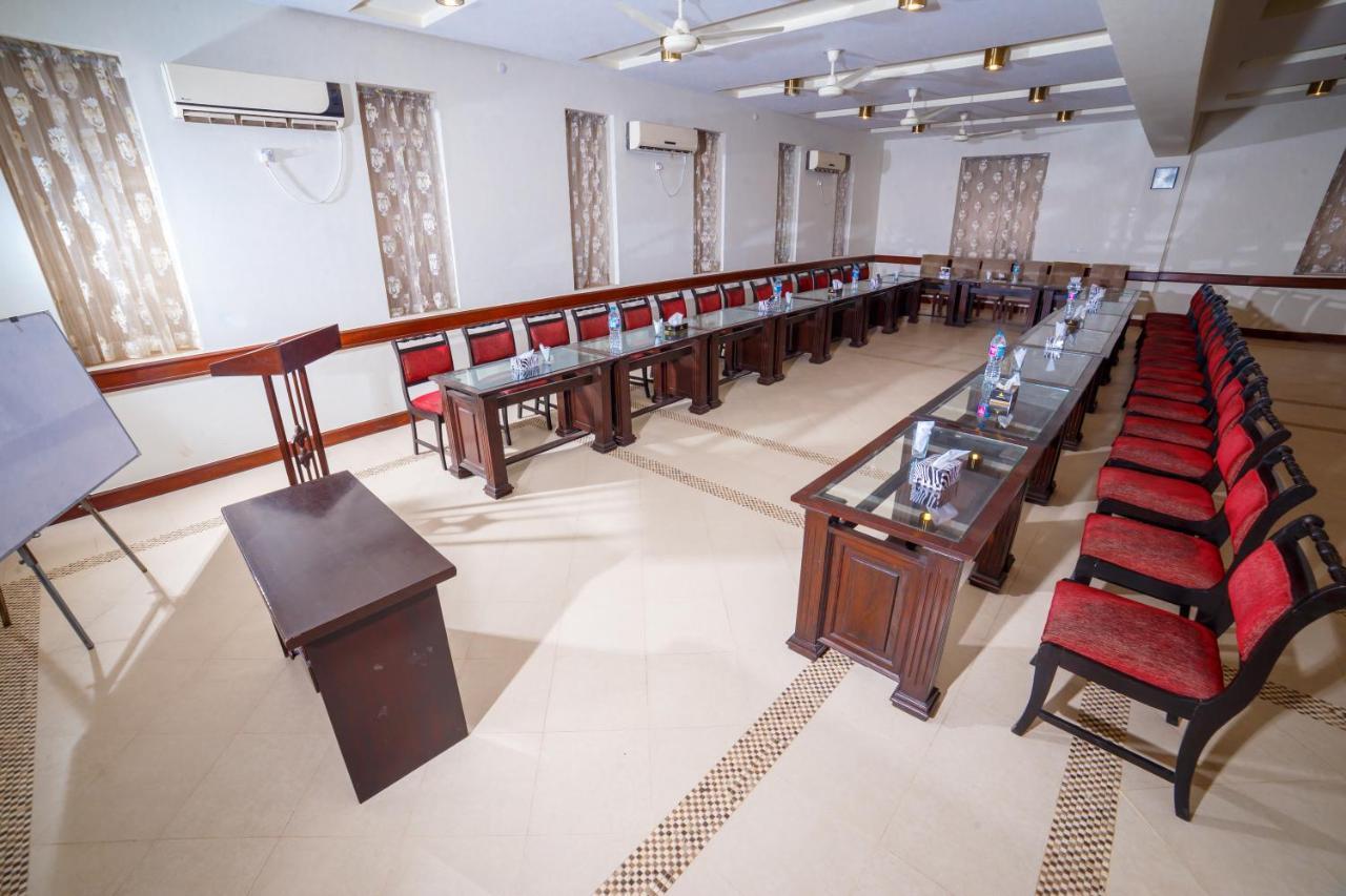 Shelton House Peshawar Exterior photo
